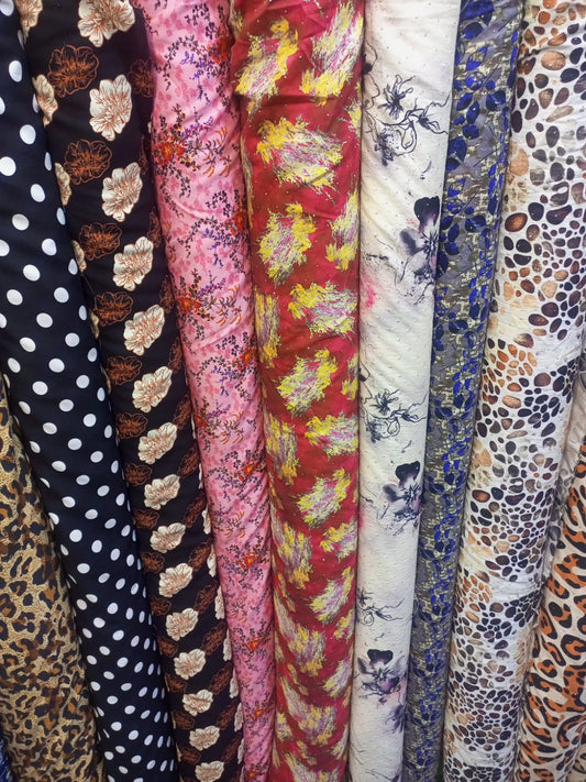 2 Pc Lilen UnStitched Women Suits