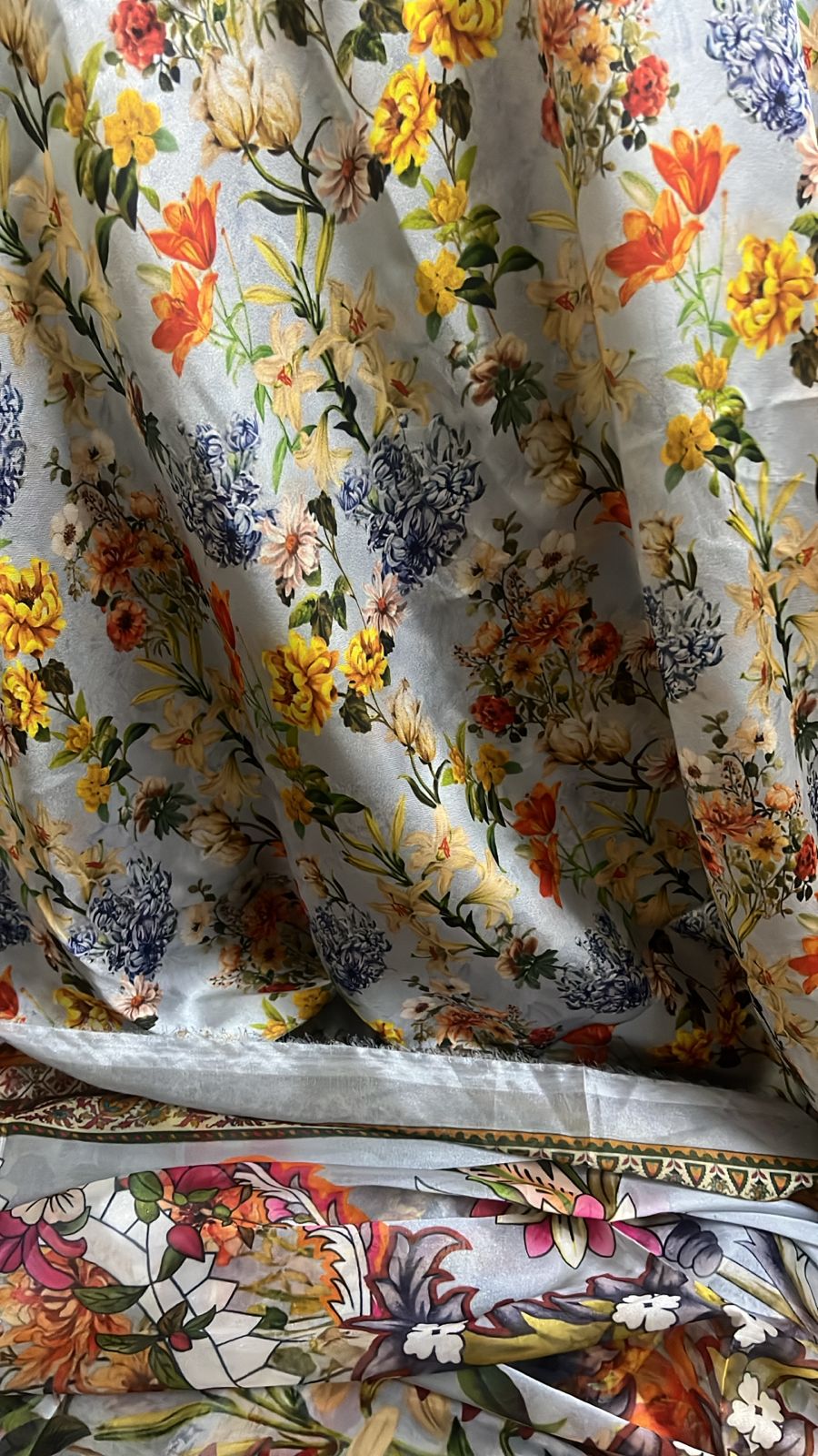 Shamoz 3 Pc Stitched Women Suits